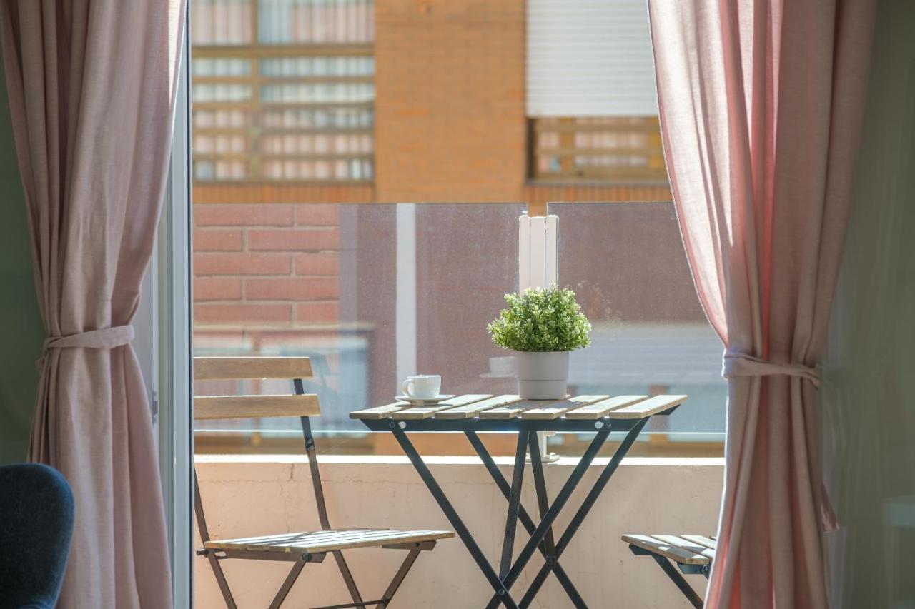 Modern, Stylish & Comfortable Apartment Valencia Eksteriør bilde